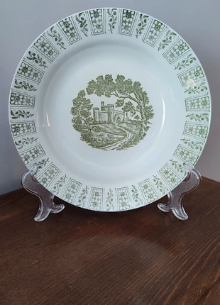 Plato La Cartuja de Sevilla serie castillo en verde, marca: La Cartuja de Sevilla, estado: Muy bueno, 11,90 €, 13,20 € Protección al comprador incluida