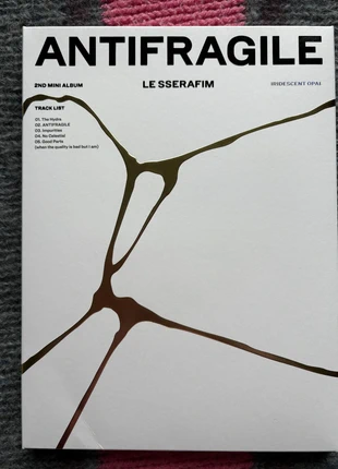 Le Sseraphim - Antifragile (Iridescent Opal) Album Kpop, état: Très bon état, 7,00 €, 8,05 € Protection acheteurs incluse