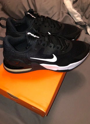 Black and white Nike air max alpha trainer 5 uk 8.5, brand: Nike, condition: New without tags, size: 8.5, £54.00, £57.40 includes Buyer Protection Pro