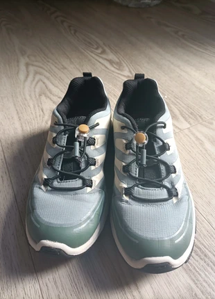 Zapatillas deportivas niño Zara, marca: Zara, estado: Muito bom, tamanho: 34, €7.90, €9.00 inclui Proteção do Comprador