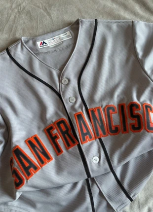 San Francisco Giants Jersey Posey #28, brand: GIANTS, condizioni: Nuovo senza cartellino, taglia: M, €40.00, €42.70 include la Protezione acquisti