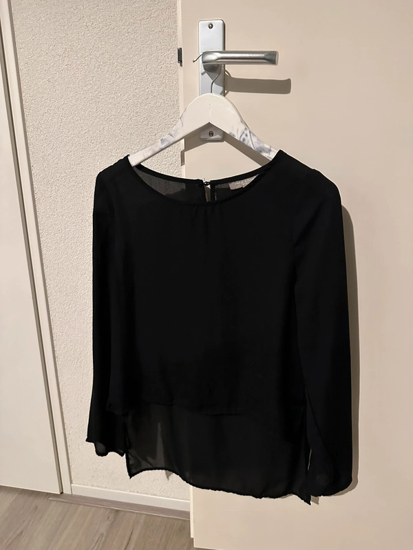 Zwarte blouse 1