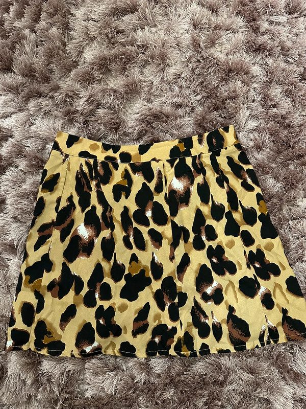 Leopard print 2024 skirt yellow