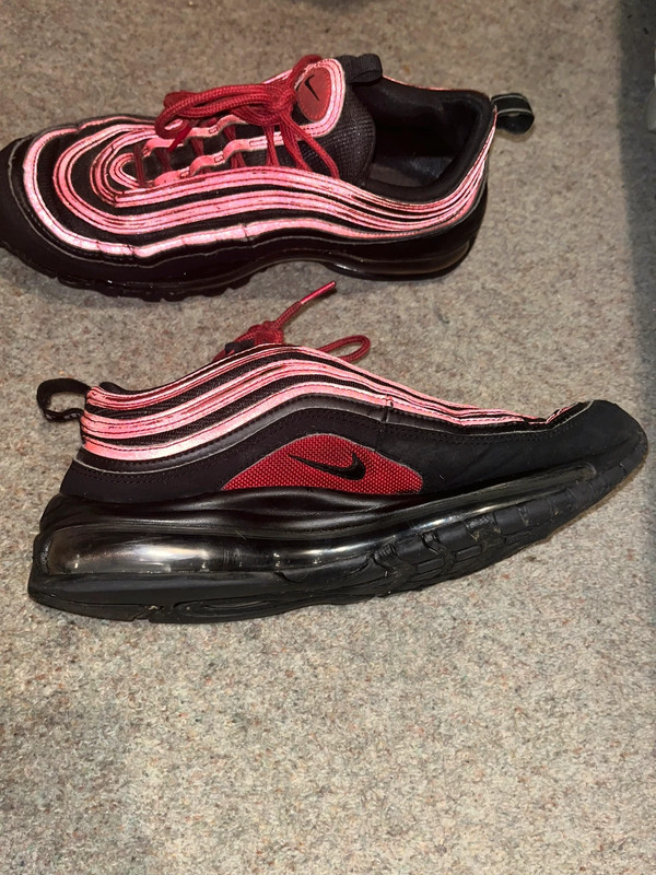 Black and red clearance air max 97s