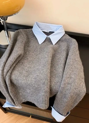 Pull gris col chemise bleu intégré – effet layering chic et cosy, état: Très bon état, taille: S / 36 / 8, 30,00 €, 32,20 € Protection acheteurs incluse