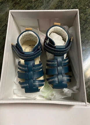 Sandalias cuero primeros pasos 18, brand: Du Pareil au Même, condizioni: Nuovo con cartellino, taglia: 18, €5.00, €5.95 include la Protezione acquisti