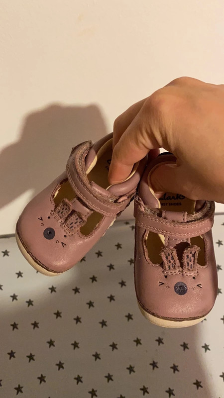 Especializarse cemento Excluir Zapatos bebé clarks - Vinted