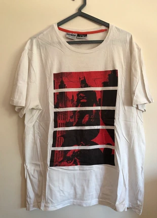 Camisola Oficial do Batman –, marca: Ideal, estado: Novo sem etiquetas, tamanho: L, €1.50, €2.28 inclui Proteção do Comprador