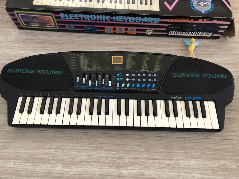 Piano EK-905 electronic keyboard superb sound 2