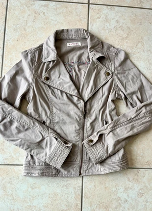 Veste Archive Fashion, brand: Avant Garde, condition: Very good, size: S / 36 / 8, €7.00, €8.05 includes Buyer Protection