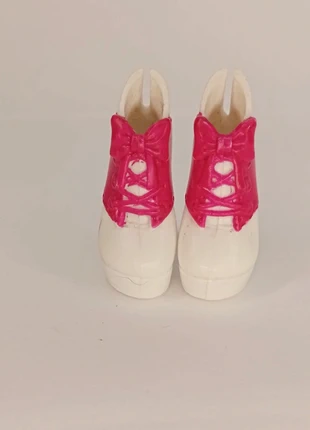 Monster high chaussures Draculaura , marque: Monster High, état: Très bon état, taille: Taille unique, 3,00 €, 3,85 € Protection acheteurs incluse