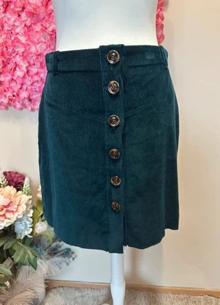 Jupe en velours côtelé caroll taille 38 neuf avec étiquette, marca: Caroll, estado: Novo com etiquetas, tamanho: M / 38 / 10, €45.00, €47.95 inclui Proteção do Comprador Pro