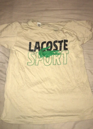 Ti-short Lacoste , marque: Lacoste, état: Très bon état, taille: S, 10,00 €, 11,20 € Protection acheteurs incluse