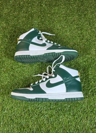 Nike Dunk High vert blanc sneakers Taille 39, marque: Nike, état: Très bon état, taille: 39, 50,00 €, 53,20 € Protection acheteurs (Pro) incluse