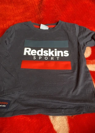 Tee-shirts  manche longue , marque: Redskins, état: Très bon état, taille: 4 ans / 104 cm, 2,00 €, 2,80 € Protection acheteurs incluse