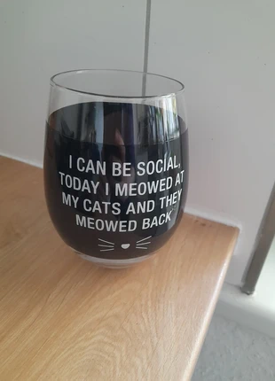 Dollskill Lustiges Trinkglas Weinglas mit Spruch Catlady Antisocial, staat: Heel goed, € 5,00, € 5,95 inclusief Kopersbescherming