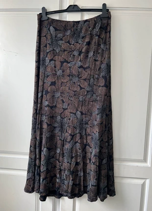 Bloemen rok, merk: Vintage, staat: Heel goed, maat: Overige, € 4,00, € 4,90 inclusief Kopersbescherming