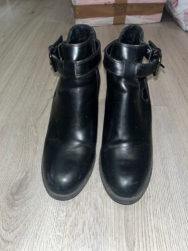 Bottines à talons noires 1