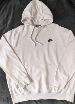 Sweat pull Nike blanc / taille L / logo brodé noir / très bon état !, brand: Nike, condition: Very good, size: L, €23.00, €24.85 includes Buyer Protection