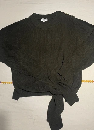 Pull Claudie Pierlot à nouer, brand: Claudie Pierlot, condition: Very good, size: M / 38 / 10, €35.00, €37.45 includes Buyer Protection