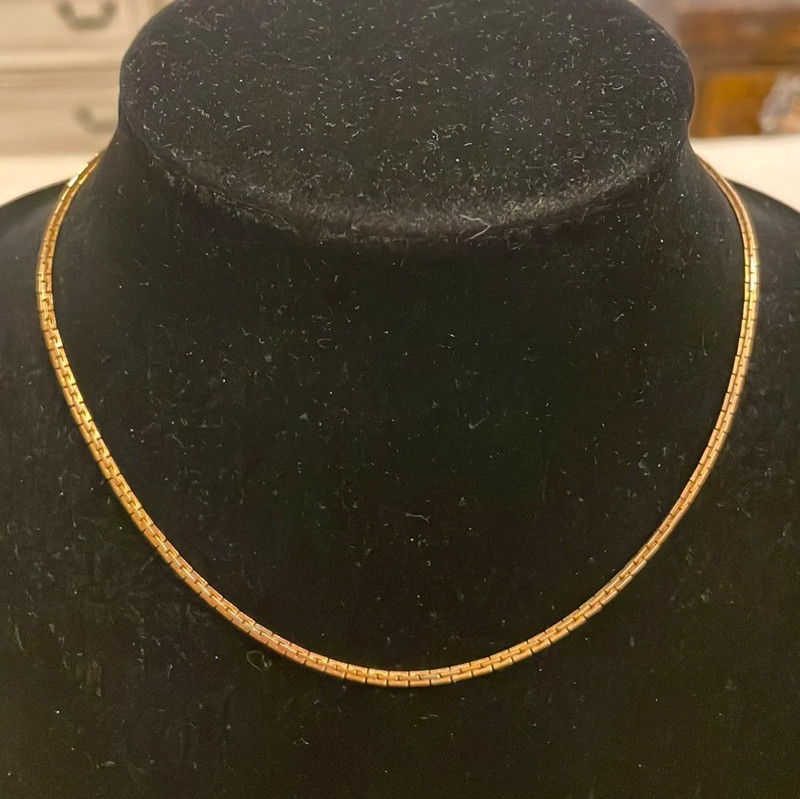 Vintage Gold Tone Dainty Choker Collar Statement Necklace 1