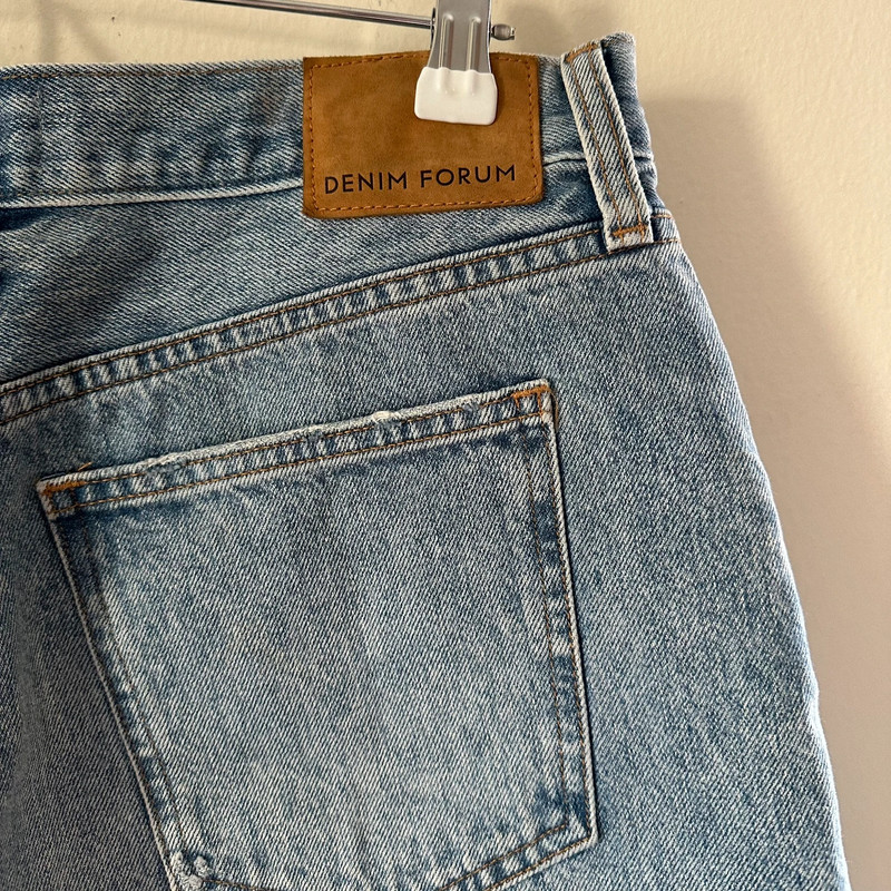 Aritzia Denim Forum - The Ex Boyfriend Midi Short Denim Shorts 3