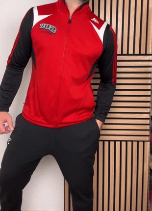 Veste Adidas Clima365 | SUU Soccer | Training vintage rouge et noir | Taille M, marca: adidas, estado: Muito bom, tamanho: M, €29.00, €31.15 inclui Proteção do Comprador