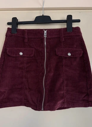 Velvet mini skirt, marque: Bershka, état: Très bon état, taille: M / 38 / 10, 5,00 €, 5,95 € Protection acheteurs incluse