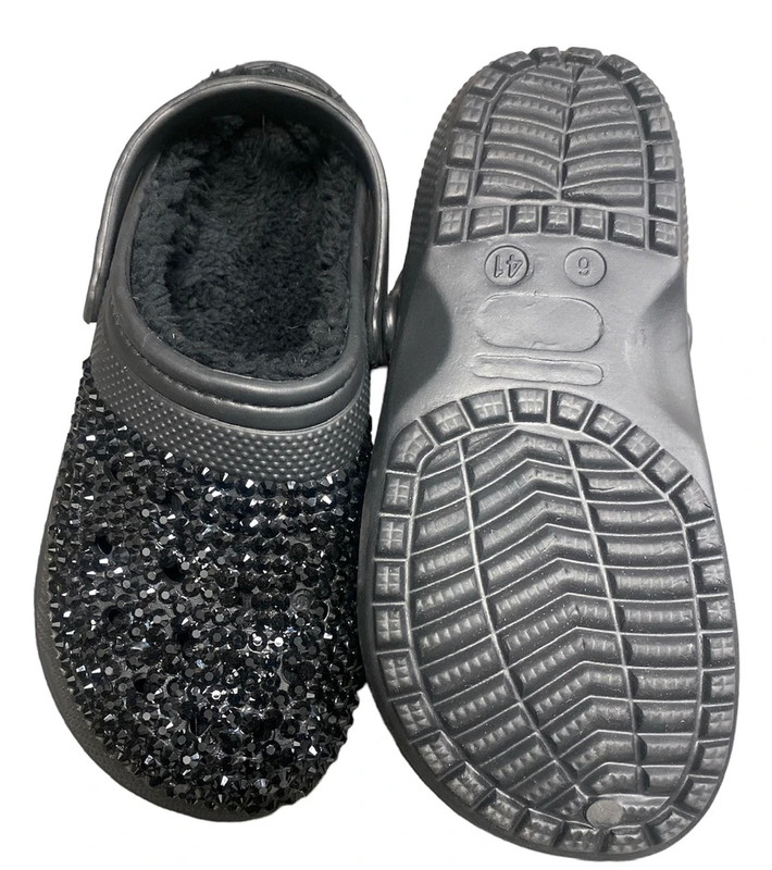 Crocs con bellas piedras brillantes 2