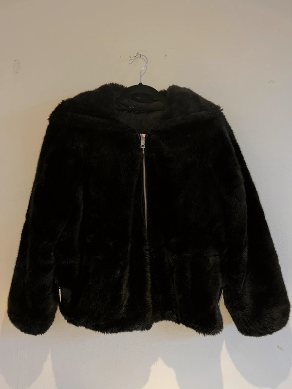 Fluffy black top jacket zara