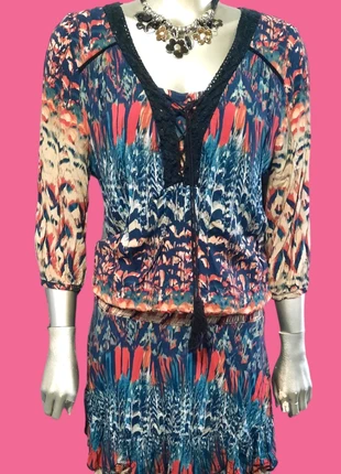 Robe fluide colorée élastique hanches ML Bréal 38/40, marke: Bréal, zustand: Sehr gut, größe: L / 40 / 12, 12,00 €, 13,30 € inklusive Vinted-Käuferschutz