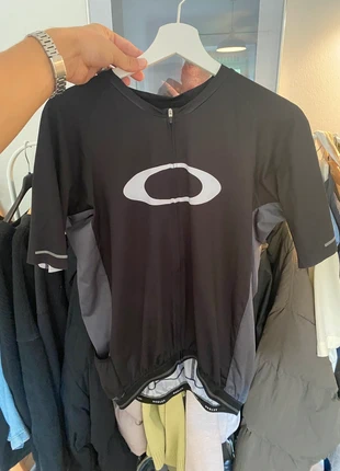 Radtrikot Oakley, marque: Oakley, état: Très bon état, taille: XL, 61,00 €, 64,75 € Protection acheteurs incluse