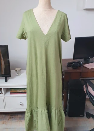 Robe longue t-shirt kaki olive Zara - taille M, marque: Zara, état: Très bon état, taille: M / 38 / 10, 10,00 €, 11,20 € Protection acheteurs incluse