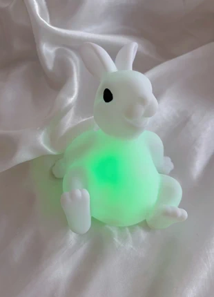 Veilleuse Lapin Multicolore – Douce et apaisante, marque: Flying Tiger, état: Neuf sans étiquette, 2,00 €, 2,80 € Protection acheteurs incluse