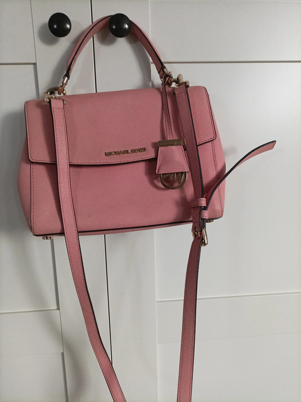 Michael kors ava medium clearance leather satchel