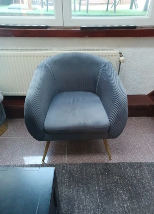 Grey arm chair , marca: ArtDeco, estado: Muito bom, €100.00, €105.70 inclui Proteção do Comprador