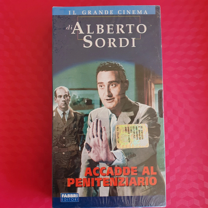 VHS film Accadde al penitenziario di Alebrto Sordi | Vinted