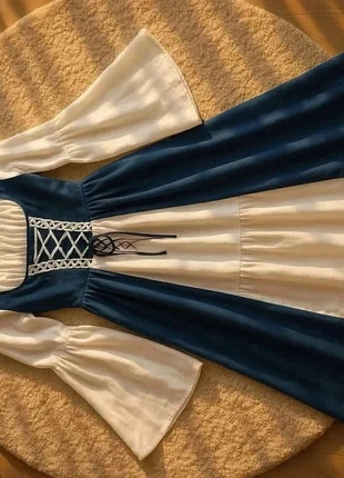 Robe Médiévale Bleu Marine Crème – Cosplay Renaissance / Bohème Fantasy, staat: Heel goed, maat: M / 38 / 10, € 79,99, € 84,69 inclusief Kopersbescherming Pro