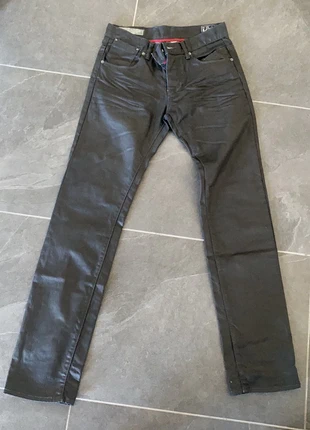 Jean droit homme , marke: Kenzarro, zustand: Sehr gut, größe: L, 7,00 €, 8,05 € inklusive Vinted-Käuferschutz