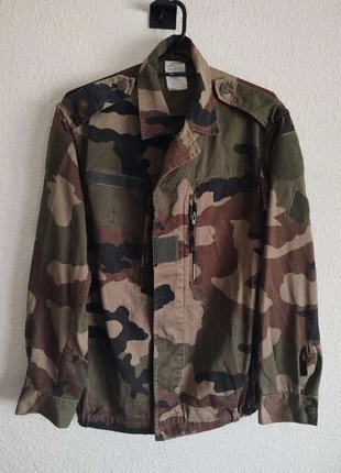 Veste militaire camouflage Centre Europe – Taille 80L (vintage armée française), marque: Armée de Terre, état: Très bon état, taille: M, 15,00 €, 16,45 € Protection acheteurs incluse