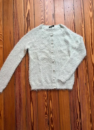 Gilet duveteux boutons perles, marke: Morgan, zustand: Neu, größe: XS / 34 / 6, 19,00 €, 20,65 € inklusive Vinted-Käuferschutz