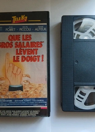 Film "Que les gros salaires lèvent le doigt" en VHS, état: Très bon état, 1,00 €, 1,75 € Protection acheteurs incluse