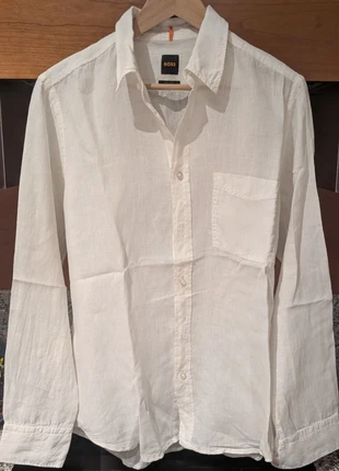 Camicia in Lino Uomo, varumärke: Hugo, skick: Mycket bra, storlek: M, 331.91 kr, 356.01 kr inkluderar köparskydd