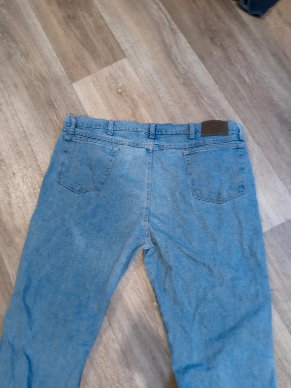 Men's straight leg jeans 3