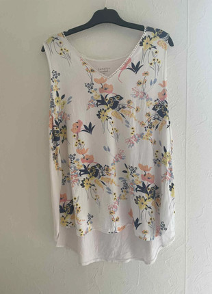 débardeur fleuri, brand: Camaïeu, condizioni: Ottime, taglia: XXL / IT 48 / EU 44, €7.00, €8.05 include la Protezione acquisti