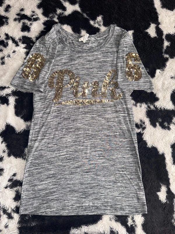 Victoria secret pink tee with bling 2