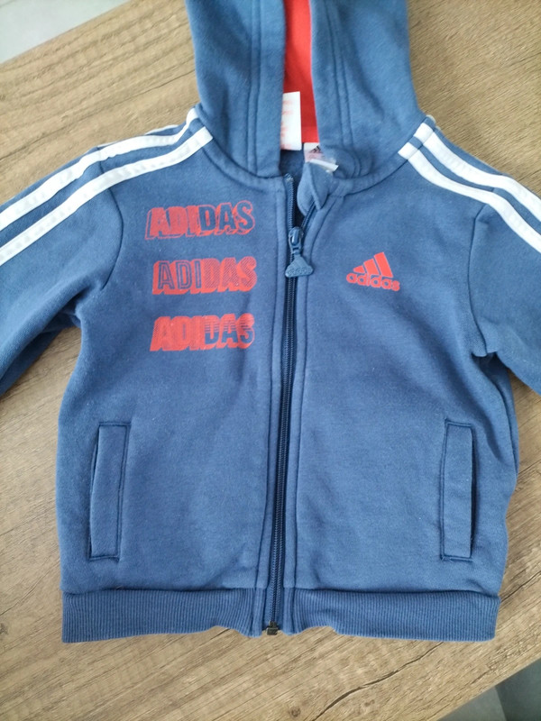 Veste de survêtement adidas 6/9 mois très bon état - photo numéro 3
