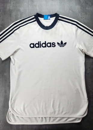 T-shirt Adidas Trefoil 3 bandes blanc et noir - Taille L iconique respirant, marque: adidas, état: Très bon état, taille: L, 8,00 €, 9,10 € Protection acheteurs incluse