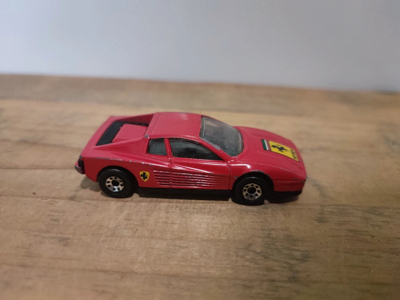 Matchbox Ferrari Testarossa 1986 Vinted