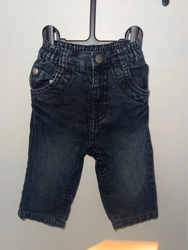 Lot de 4 vêtements en taille 9 mois - photo numéro 3